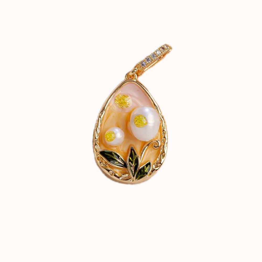 Flower Amulet pendant