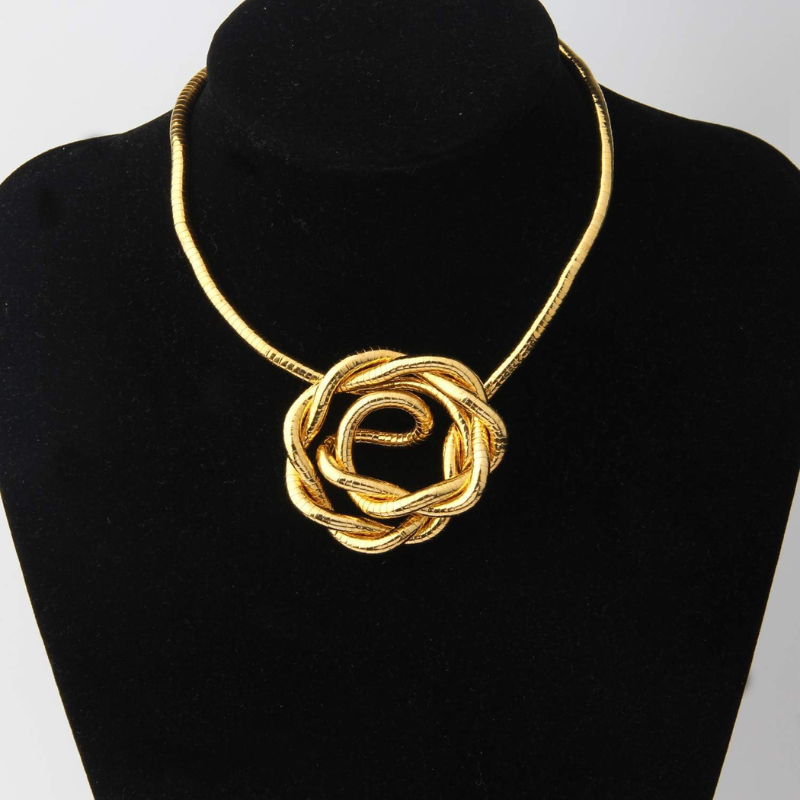 Infinite shapes necklace